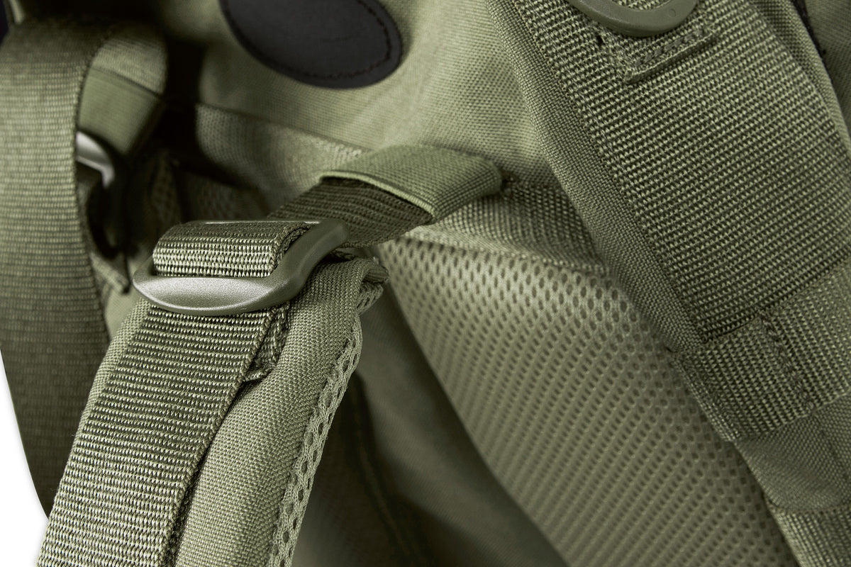 Mugursoma Tasmanian Tiger Raid Pack MKIII Olive — detaļas
