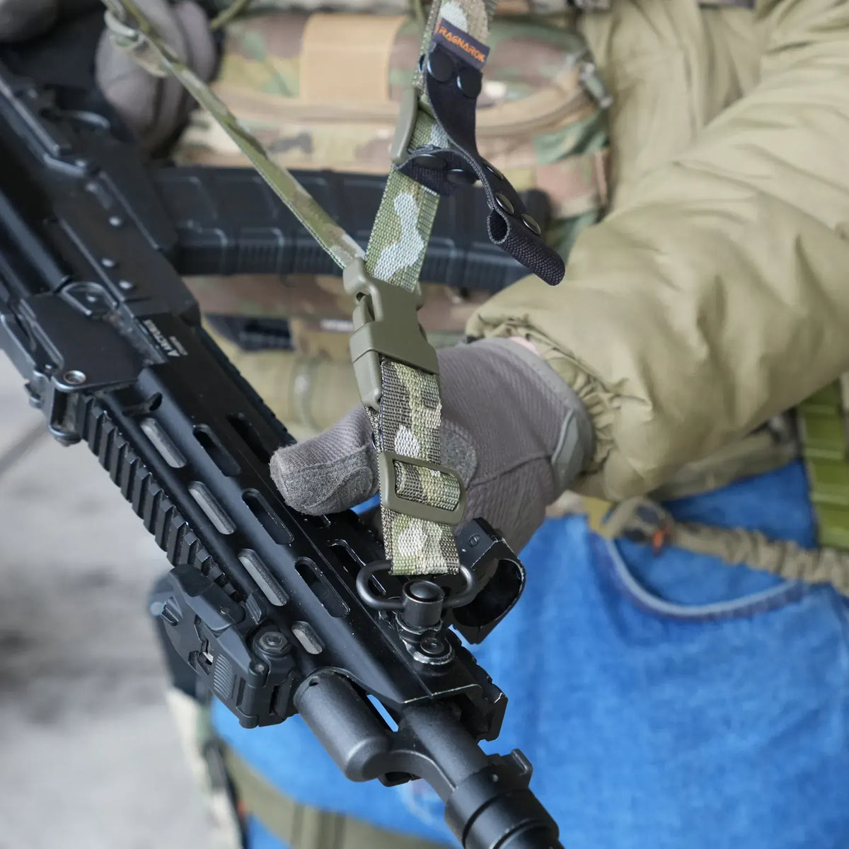 Trīs Punktu Polsterētā Ieroča Siksna RAGNAROK Kraken QD Multicam — attēls 6