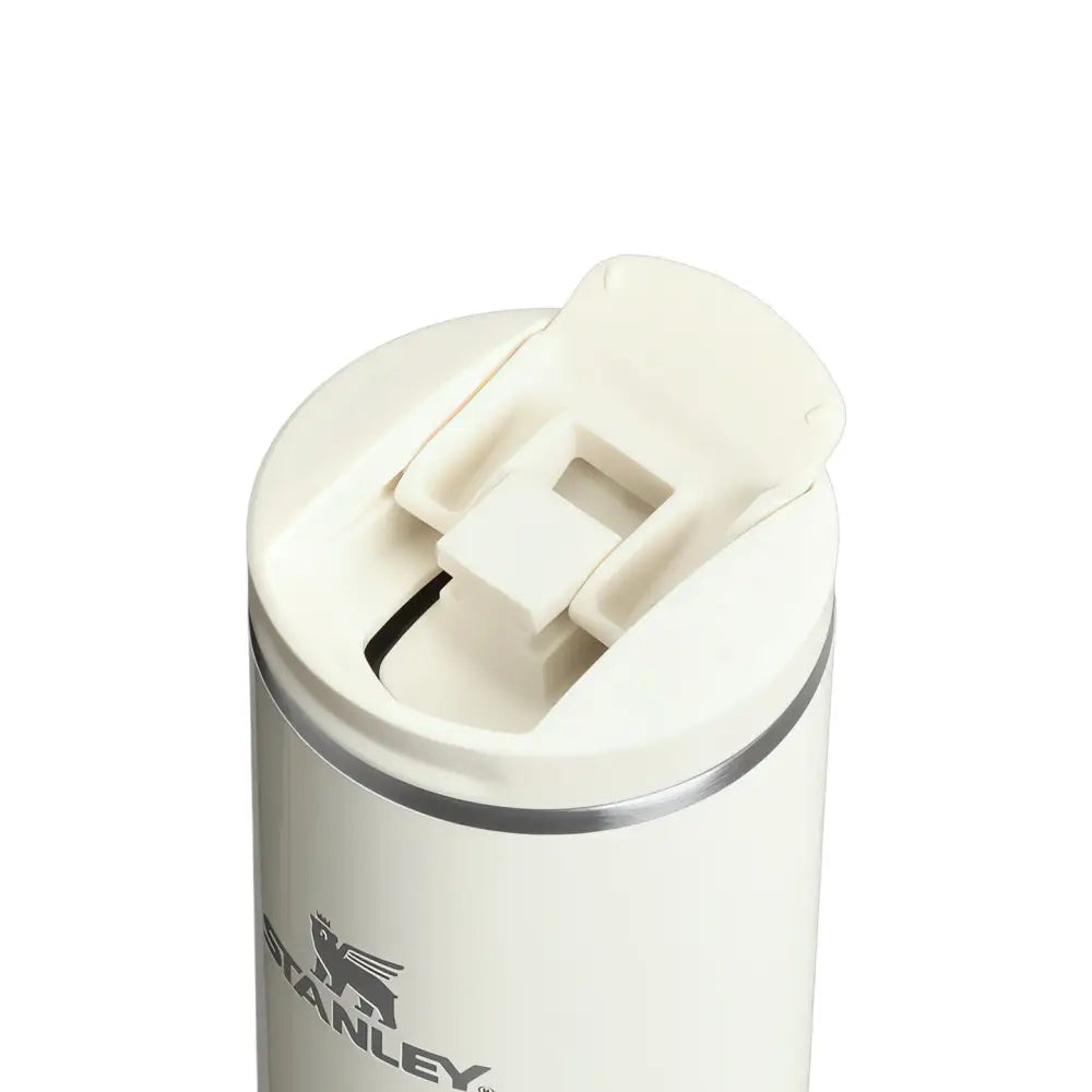 Termokrūze STANLEY The Transit Fliptop Mug 0,47L Glancētā Krēmkrāsā
