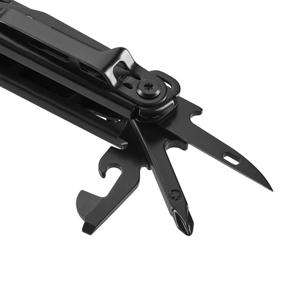 M-Tac multiinstruments Type 14 – Black – lietojuma skats