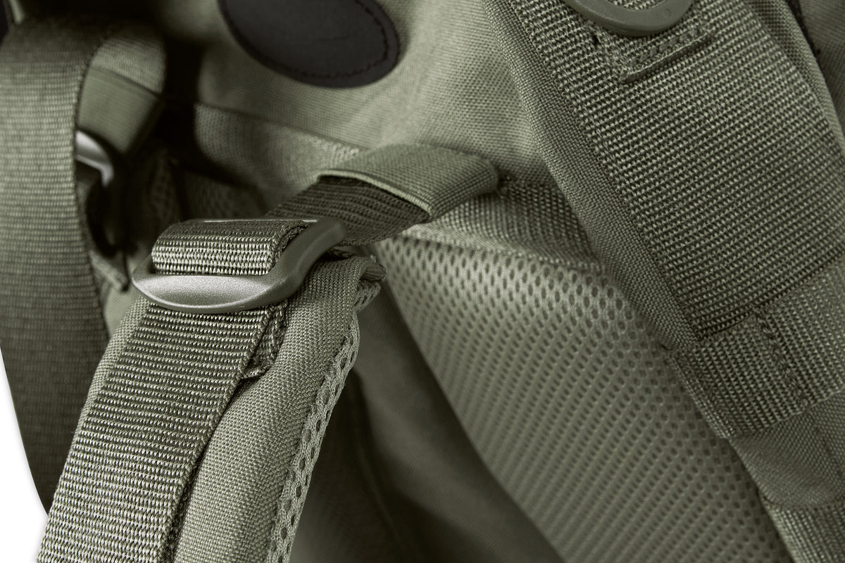 Mugursoma Tasmanian Tiger Raid Pack MKIII IRR Stone Grey Olive — detaļas