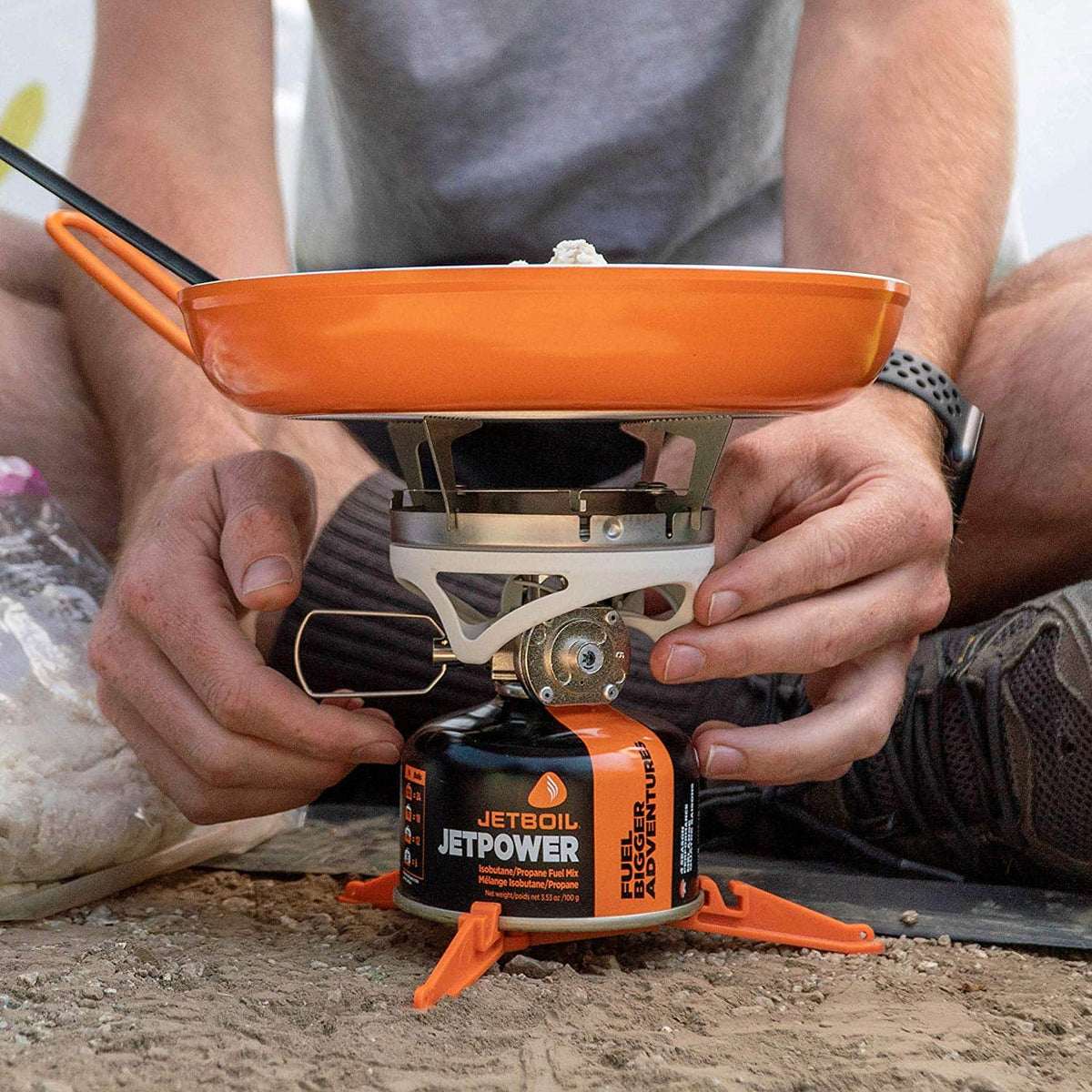 Jetpower mixed fuel 100g,  gāze tūristu plītiņai